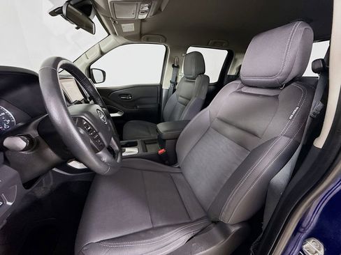 Used 2022 Nissan Frontier SV image 22