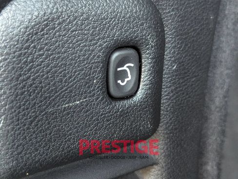 Used 2024 Dodge Durango GT RWD image 14