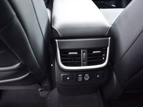 Used 2023 Subaru Outback Limited image 26