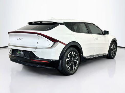 Used 2023 Kia EV6 Wind w/ Wind Technology Package AWD/4WD image 9