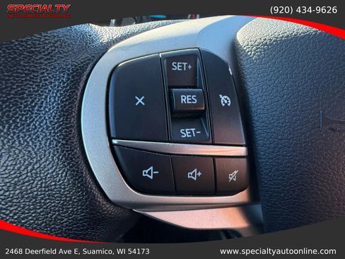 Used 2021 Ford Explorer XLT w/ Class III Trailer Tow Package image 17