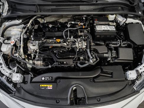 Used 2024 Toyota Corolla LE image 13