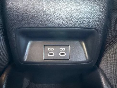 Used 2023 Toyota Corolla LE w/ Carpet Mat Package (TMS) FWD image 18