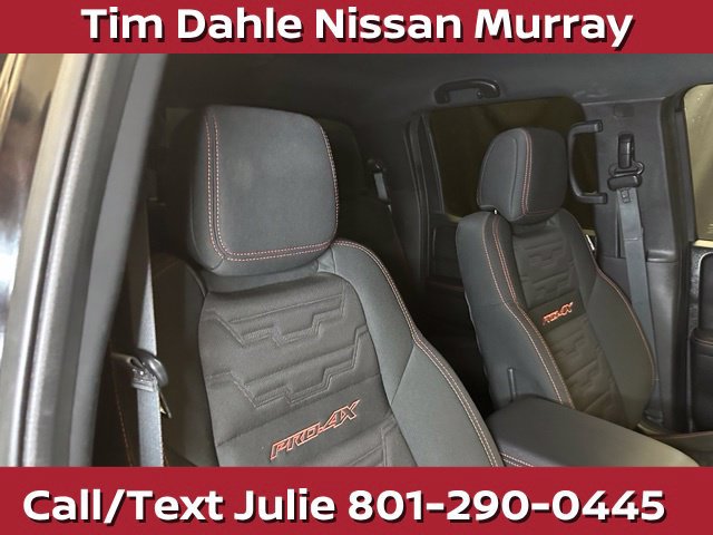 Used 2023 Nissan Frontier PRO-4X w/ Pro Convenience Package AWD/4WD image 16