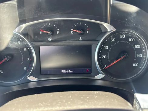 Used 2020 Chevrolet Traverse LT FWD image 12