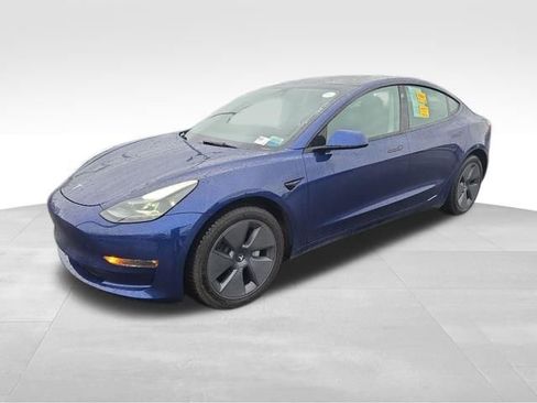 Used 2022 Tesla Model 3 Long Range image 3