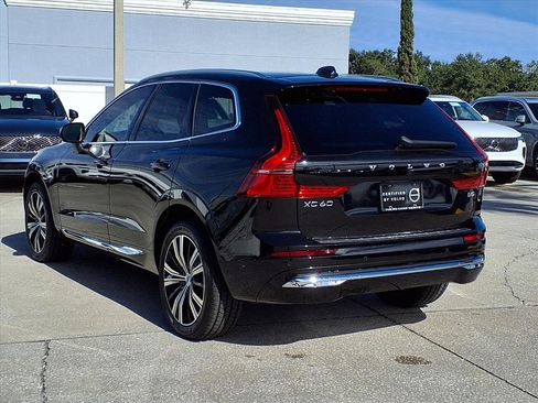 Certified 2023 Volvo XC60 B5 Plus w/ Protection Package Premier image 5