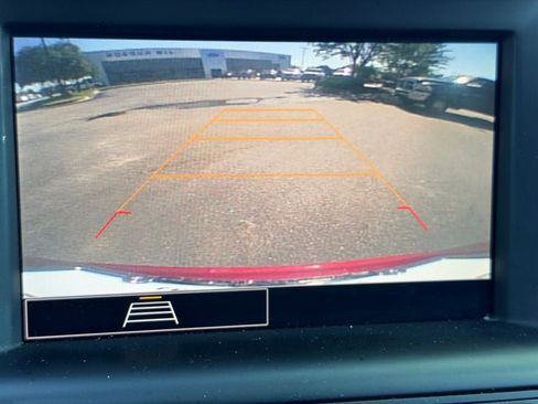 Used 2022 GMC Terrain SLE w/ Driver Convenience Package FWD image 33