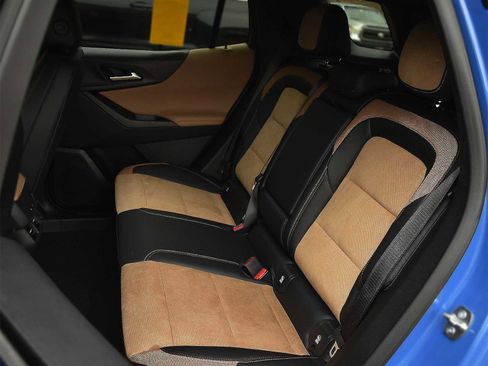 New 2026 Chevrolet Equinox ACTIV w/ Convenience Package III image 13