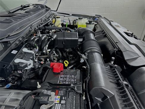 New 2026 Ford F350 XL w/ XL Chrome Package image 18