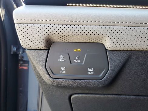 New 2026 Volkswagen Atlas Peak Edition AWD/4WD image 28