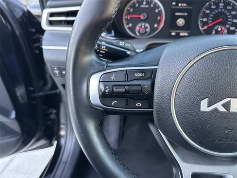Used 2022 Kia K5 LXS image 22