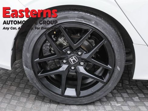 Used 2022 Honda Civic Sport image 29