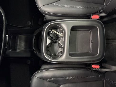 New 2026 Chrysler Pacifica Select w/ S Appearance Package image 29