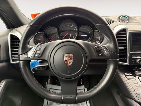 Used 2012 Porsche Cayenne image 15