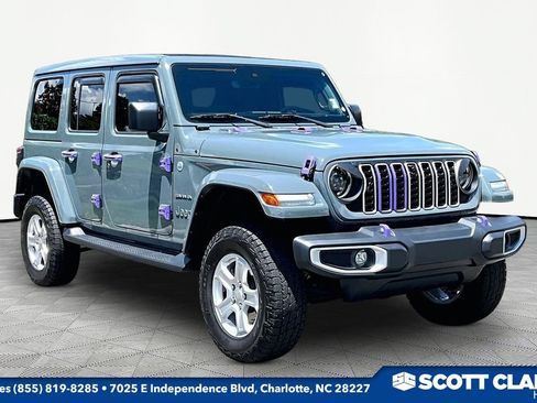 Used 2024 Jeep Wrangler Unlimited Sahara w/ Technology Group AWD/4WD image 1