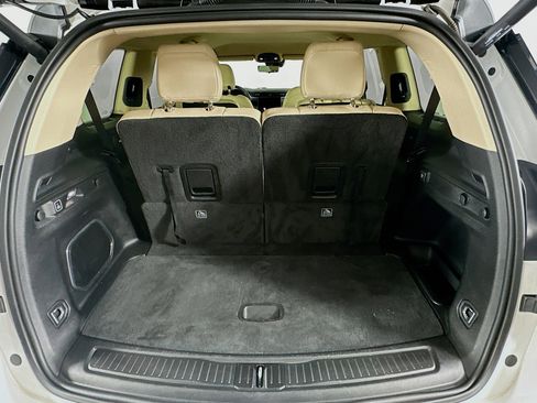 Used 2021 Jeep Grand Cherokee L Limited w/ Luxury Tech Group II image 30