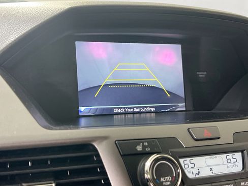 Used 2017 Honda Odyssey EX-L image 13