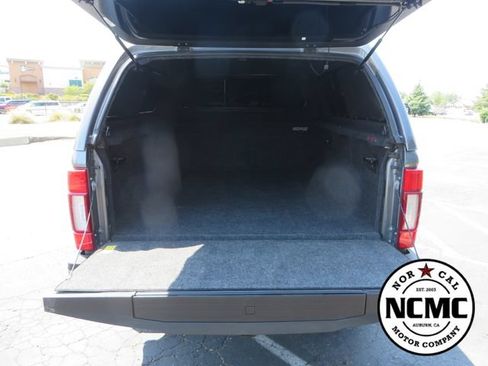 Used 2022 Ford F350 Platinum w/ FX4 Off-Road Package AWD/4WD image 14
