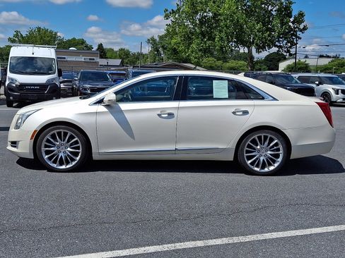 Used 2013 Cadillac XTS Platinum AWD/4WD image 8