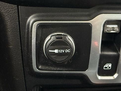 Used 2020 Jeep Wrangler Sport AWD/4WD image 20