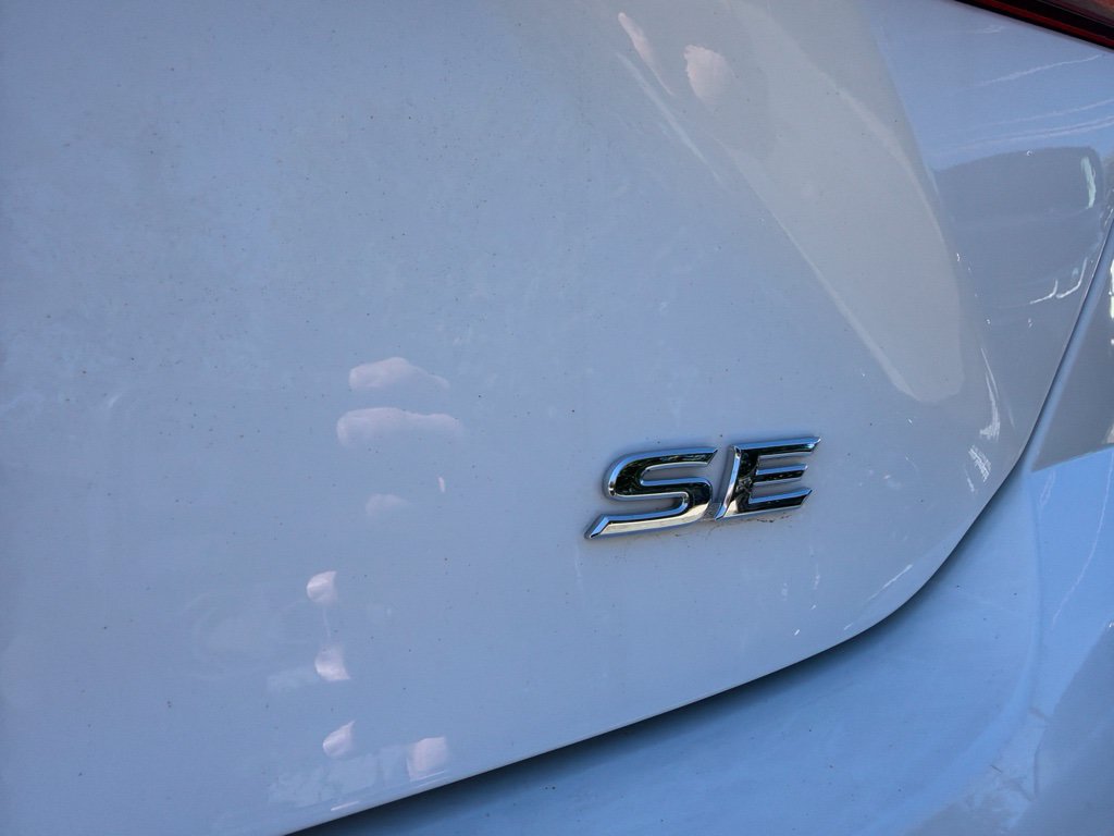 Used 2025 Toyota Camry SE FWD image 61