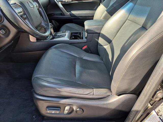 Used 2015 Lexus GX 460 w/ Comfort Package AWD/4WD image 16