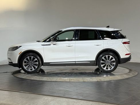 Used 2022 Lincoln Corsair Reserve image 6