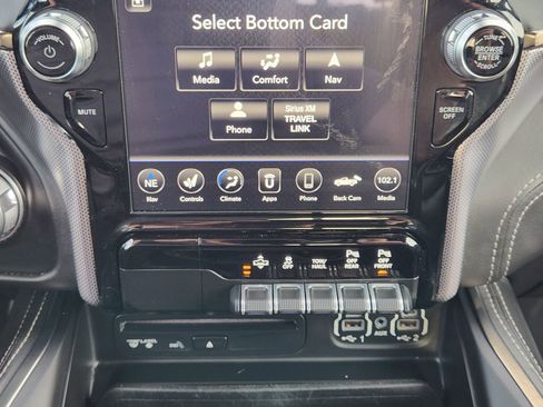 Used 2019 RAM 1500 Limited image 21