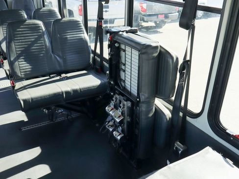 Used 2014 Ford E-450 and Econoline 450 Super Duty w/ Shuttle Bus Prep Package image 31