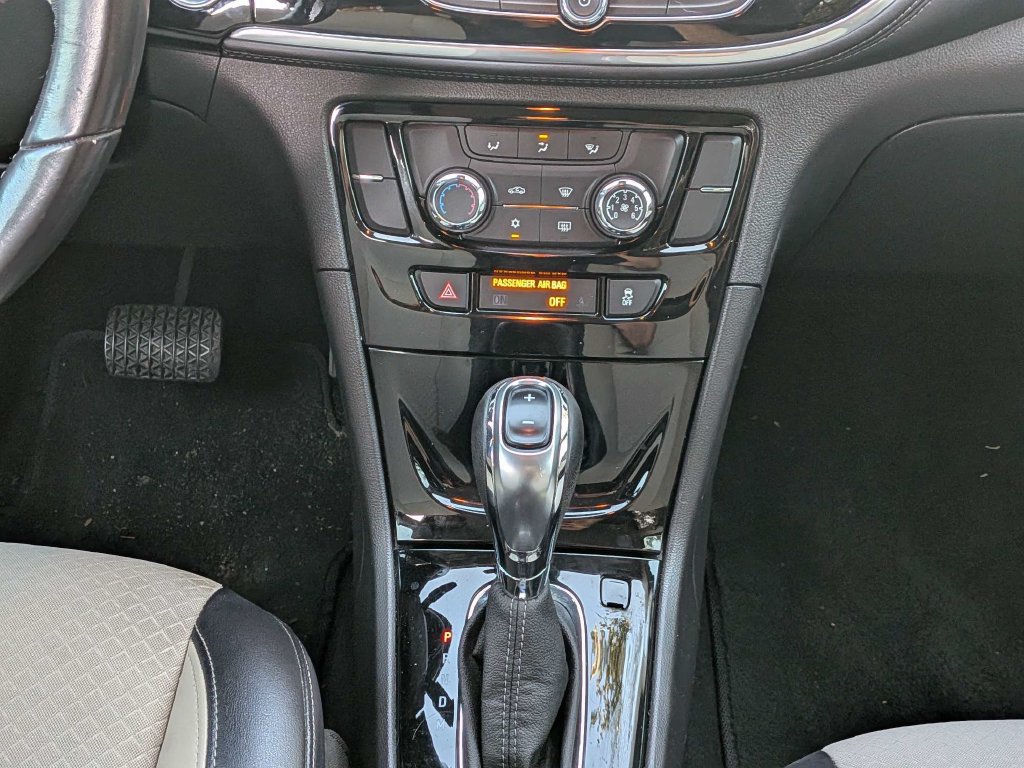 Used 2019 Buick Encore Preferred FWD image 18