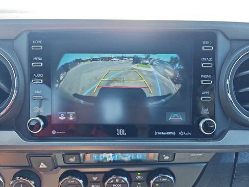 Used 2022 Toyota Tacoma TRD Sport w/ TRD Premium Sport Package AWD/4WD image 23