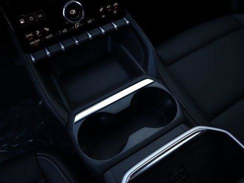 New 2026 GMC Terrain Elevation w/ Elevation Premium Package image 37