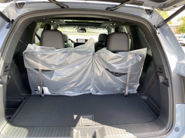 New 2026 Honda Pilot Black Edition image 5