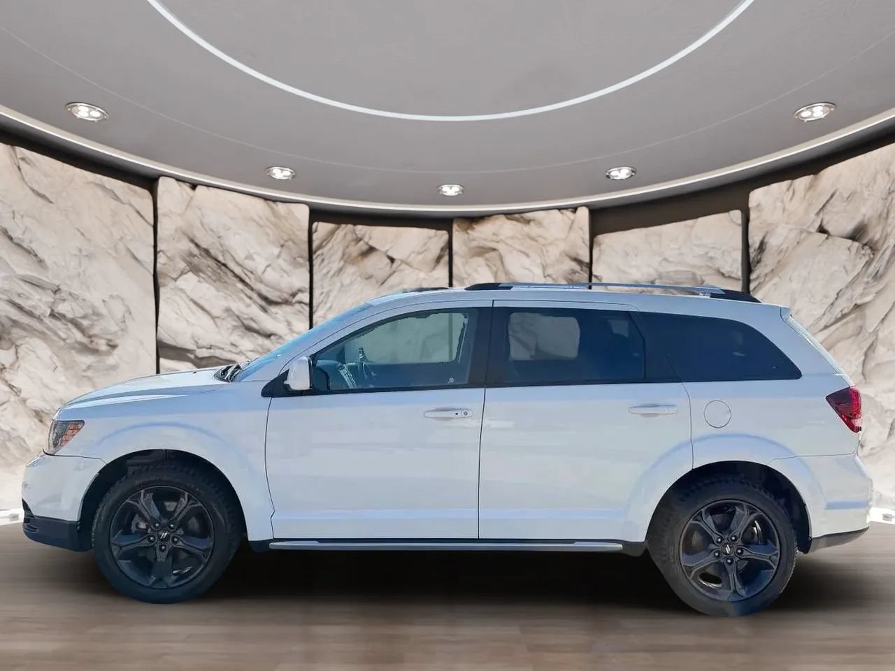 Used 2020 Dodge Journey Crossroad FWD image 4