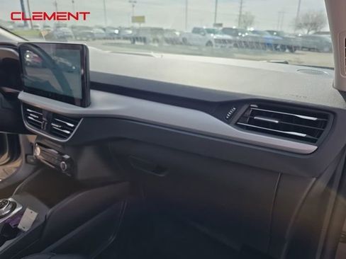 New 2025 Ford Escape Platinum w/ Premium Technology Package image 33