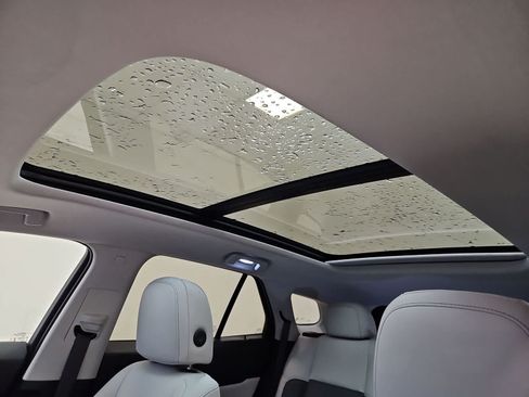 Used 2024 Honda Prologue Touring image 3
