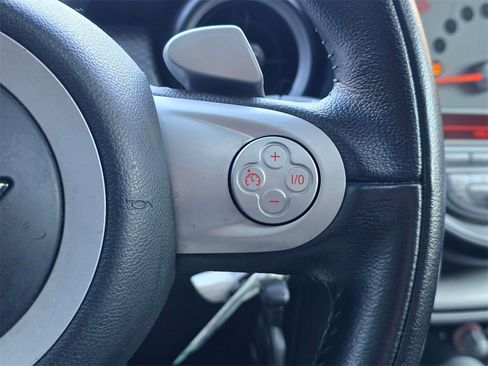 Used 2010 MINI Cooper S image 7