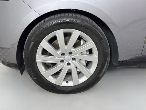 Certified 2025 Land Rover Range Rover SE AWD/4WD image 34