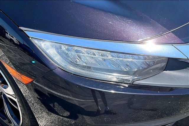 Used 2016 Honda Civic Touring image 31