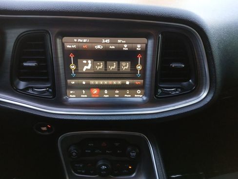 Used 2018 Dodge Challenger R/T Scat Pack image 4