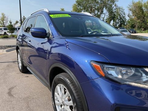 Used 2019 Nissan Rogue SV AWD/4WD image 11