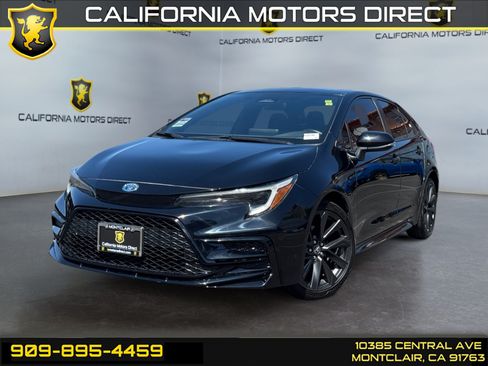 Used 2023 Toyota Corolla SE w/ SE Package FWD image 1