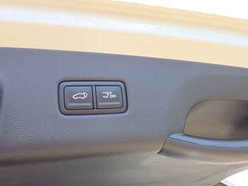New 2026 Kia Carnival SX FWD image 11