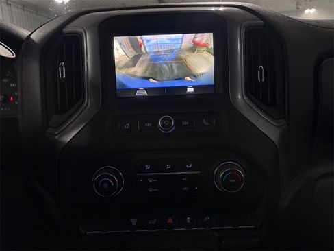 Used 2023 Chevrolet Silverado 2500 Custom w/ Custom Value Package image 18