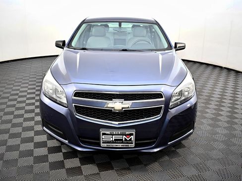 Used 2013 Chevrolet Malibu LS image 3
