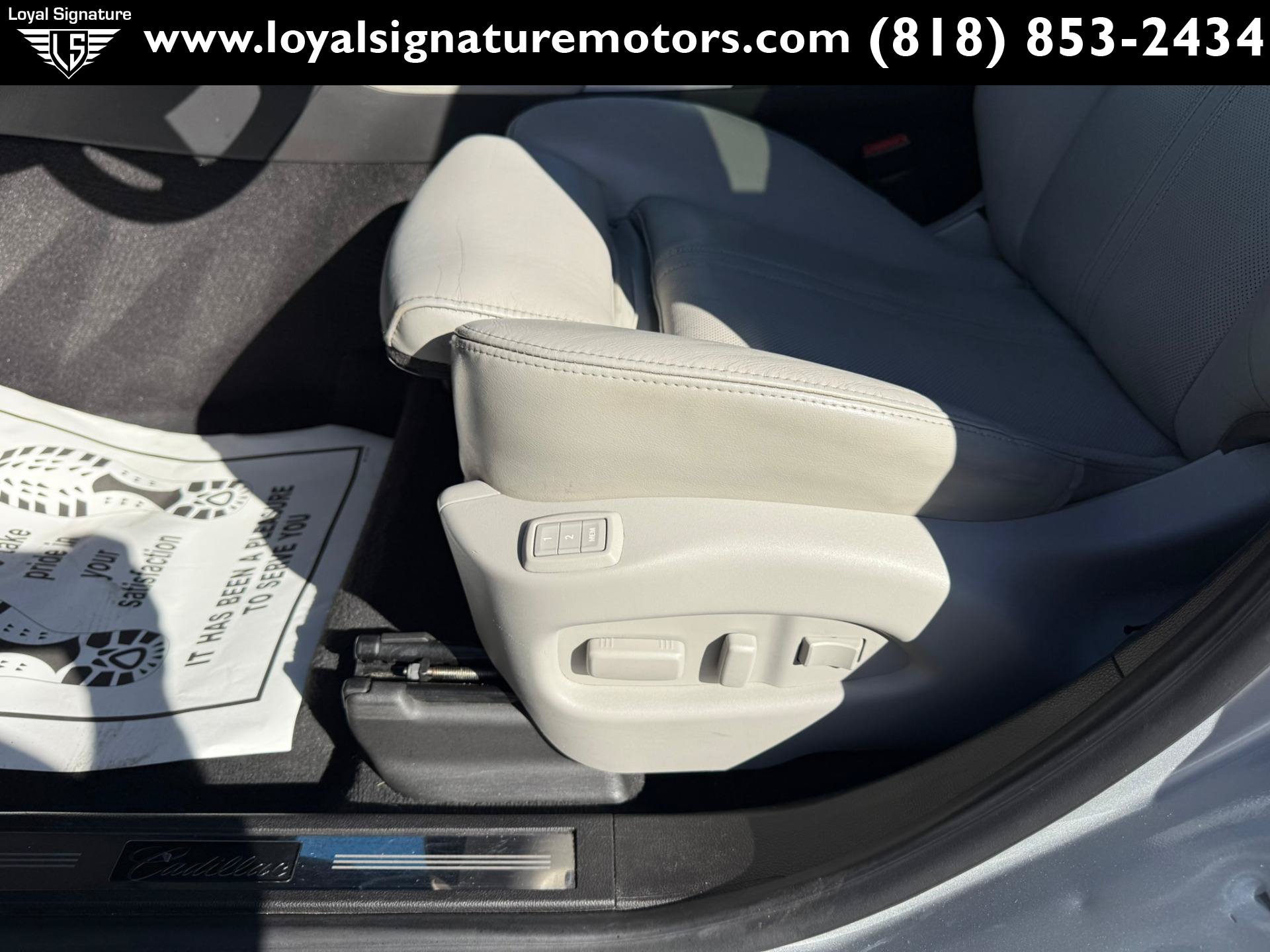 Used 2015 Cadillac SRX Premium w/ Driver Assist Package AWD/4WD image 23