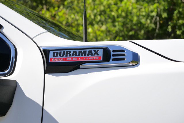 Used 2024 GMC Sierra 2500 Denali AWD/4WD image 10