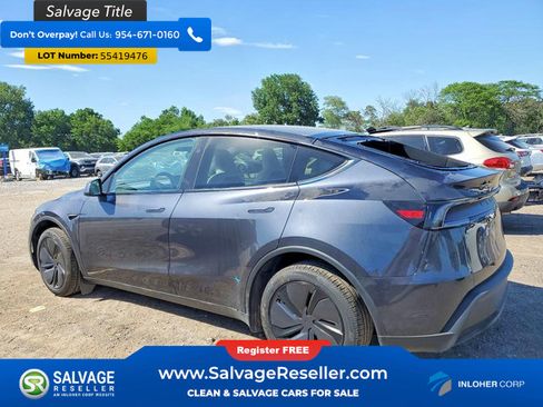 Used 2026 Tesla Model Y 2WD image 3