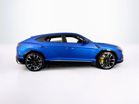 Used 2021 Lamborghini Urus AWD/4WD image 4